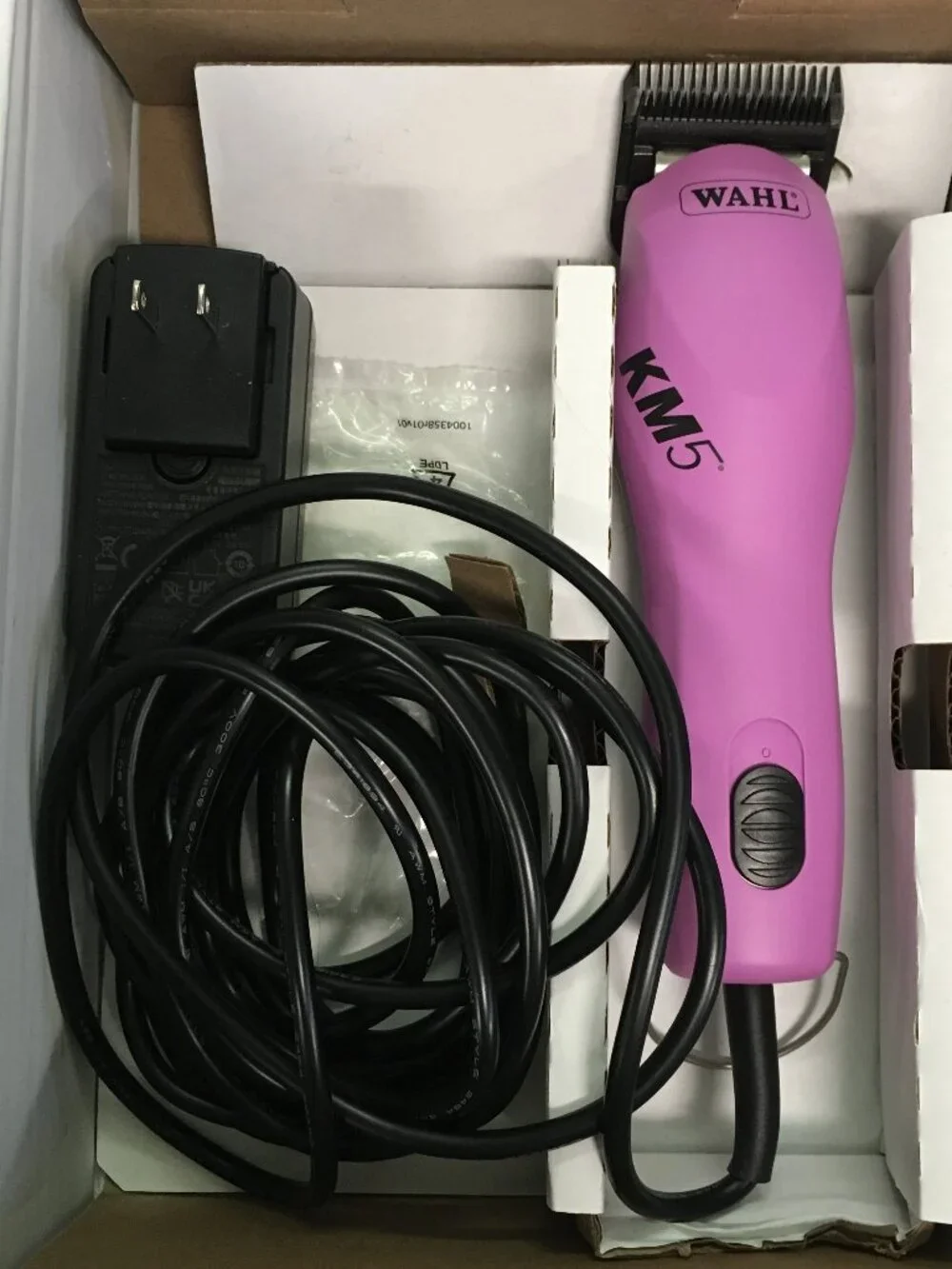 Wahl KM5 2 Speed Brushless Motor Dog Clipper Pink w/ 7F blade